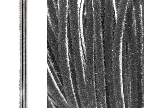 Уплотнитель щеточный серый